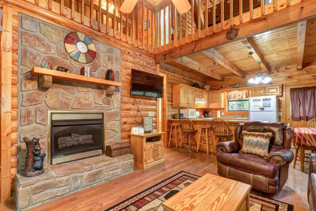 Friendly Bear Cabin Пиджен-Фордж Экстерьер фото